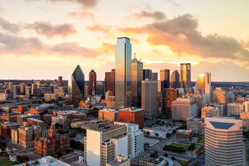 Dallas: Guided Sightseeing Tour in a Comfortable Vehicle - Tour Experience
