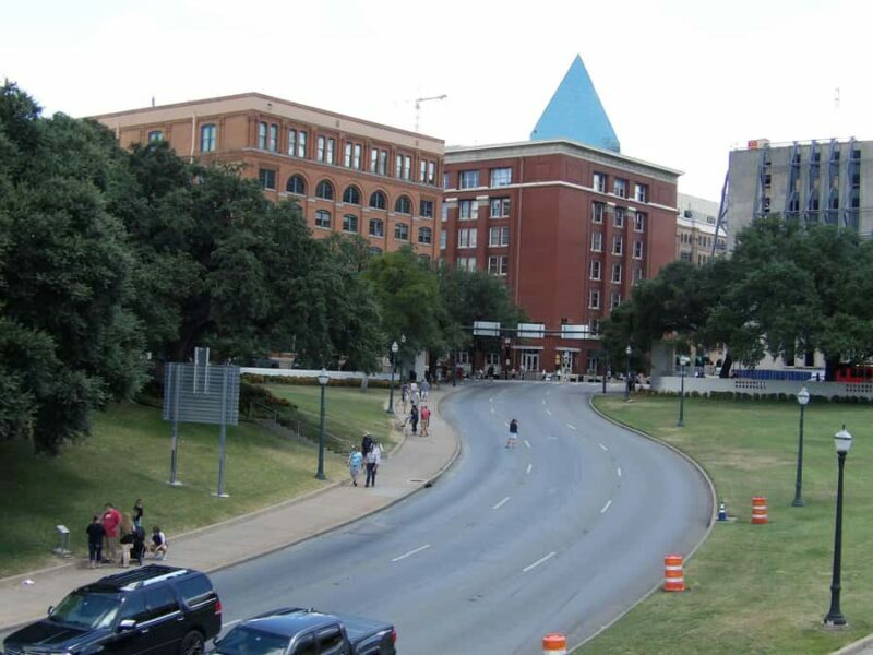 Dallas: JFK Assassination Highlights Walking Tour - Who Should Take This Tour?