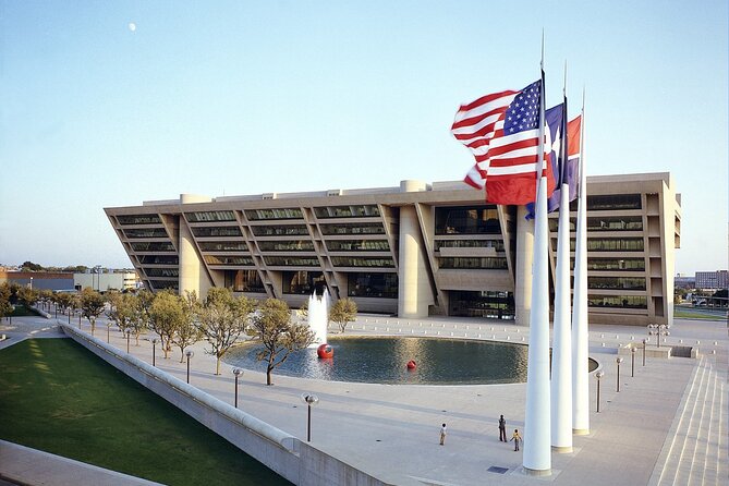 Dallas Scavenger Hunt & Self-Guided Tour - Accessibility and Participant Requirements