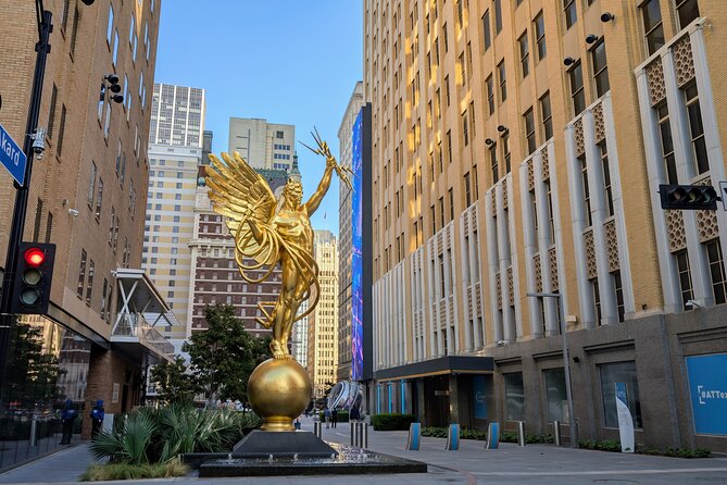 Dallas Scavenger Hunt Walking Tour and Game - Participation Requirements