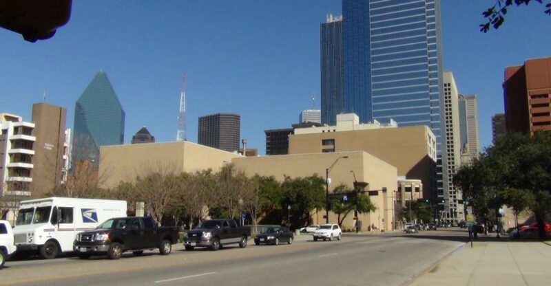 Dallas: Small-Group City Highlights Tour - Sights Included