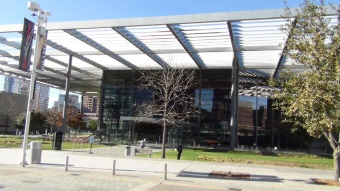 Dallas: VIP Guided Cowboys Stadium Tour and City Sightseeing - Meeting Point and Instructions