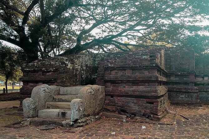 Dambadeniya, Yapahuwa, Panduwasnuwara: Private Ancient Cities  - Colombo - Preparing for Your Cultural Journey
