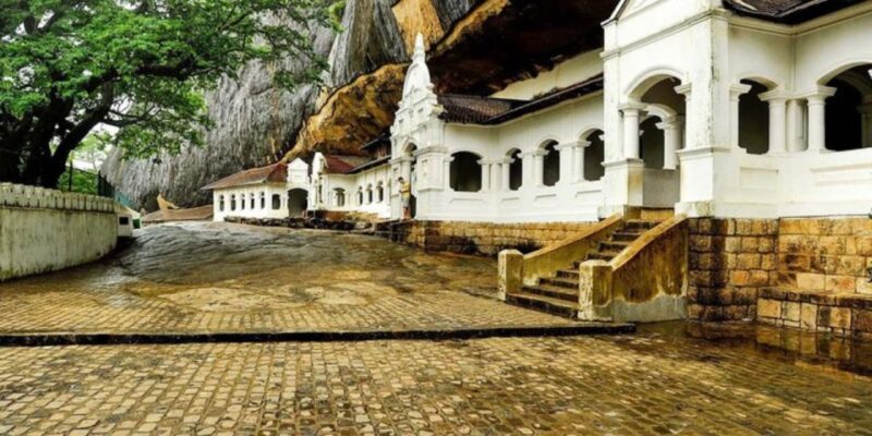 Dambulla Cave Temple & Cultural Village Immersion Tour - Key Points