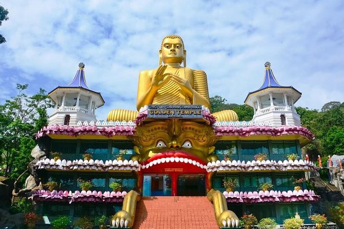 Dambulla / Sigiriya Day Tour From Kandy - Pickup & Transportation