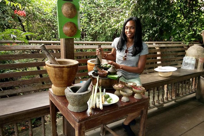 Damnoen Saduak Floating Market Small Group Tour - Tour Experience and Feedback