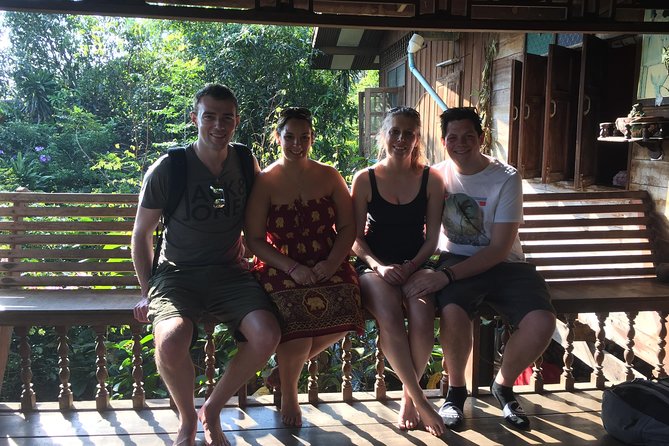 Damnoen Saduak Floating Market Small Group Tour - Exploring the Village and Plantation