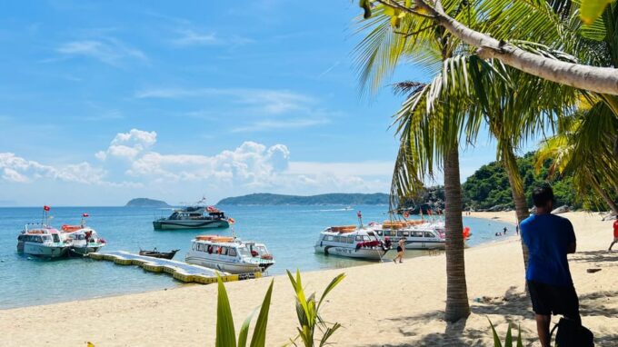 Danang/Hoi An: Cham Island & Snorkeling Full Day - Negative Guest Feedback