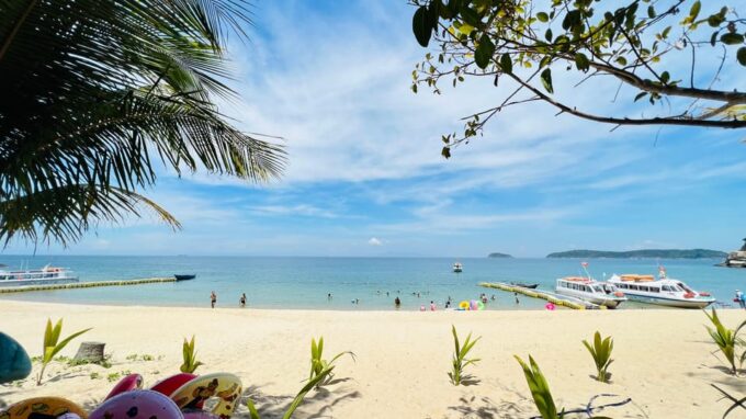 Danang/Hoi An: Cham Island & Snorkeling Full Day - Guests Suggestions