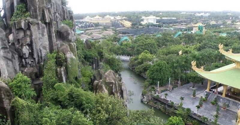 DANANG: MONKEY MOUNTAIN-MARBLE MOUTAINS-HOI AN CITY BY NIGHT - Key Points