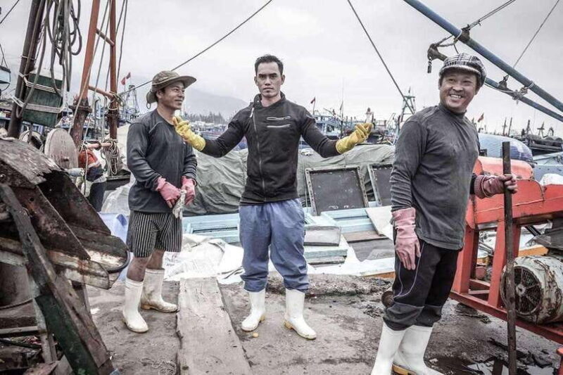 Danang On the Waterfront Photography Tour - Experiencing the Vibrant Fishermens Routines