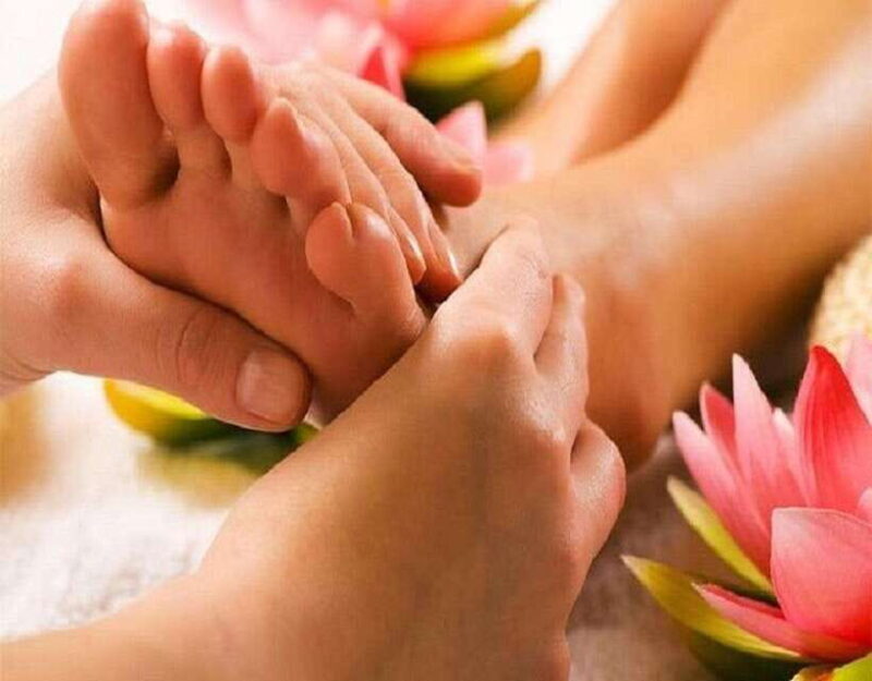 Danang Private Walking Tour From Local Foods to Foot Massage - Key Points