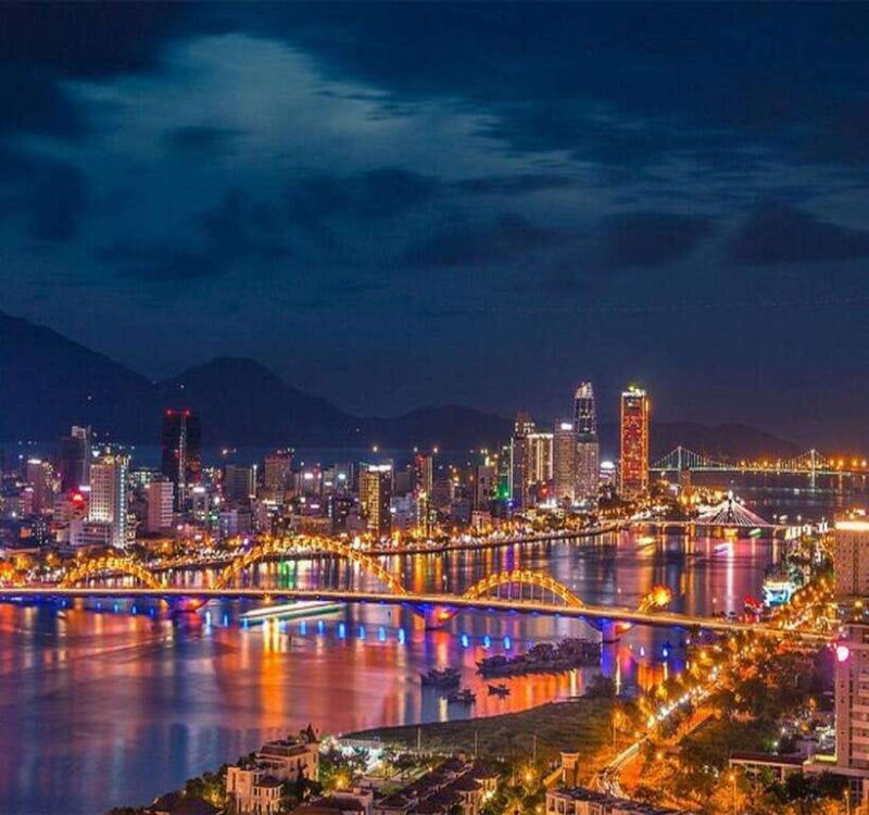 Danang Private Walking Tour From Local Foods to Foot Massage - Discovering the Art of Vietnamese Pizza and Noodles