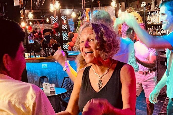 Dance Lessons and Cocktails in a Mexican Cantina - Who Might Be Disappointed?