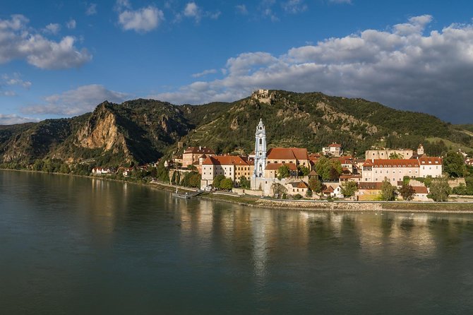 Danube Valley Private Tour With Melk Abbey Skip-The-Line Access From Vienna - Exploring Dürnstein