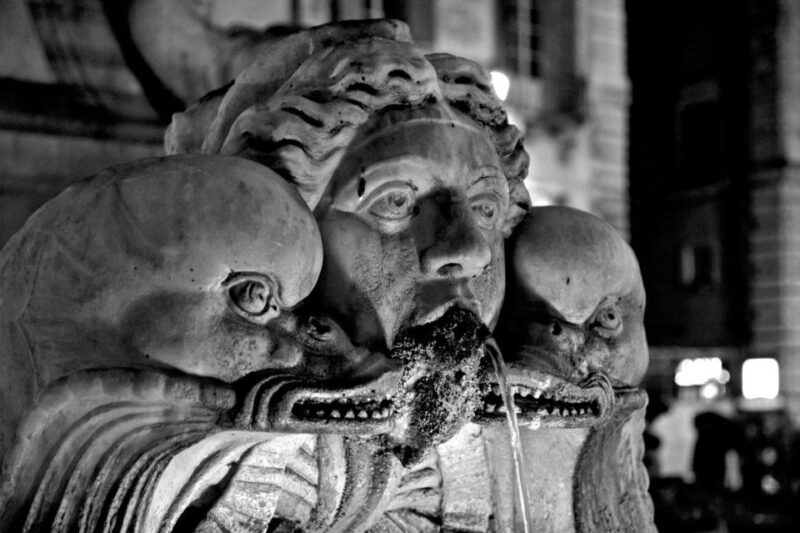 Dark Corners of Rome Walking Tour - Itinerary Highlights