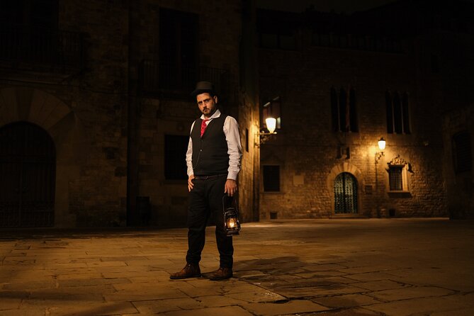Dark History and Legends Night Walk of Gothic Quarter - Legends of the Haunted Cathedral