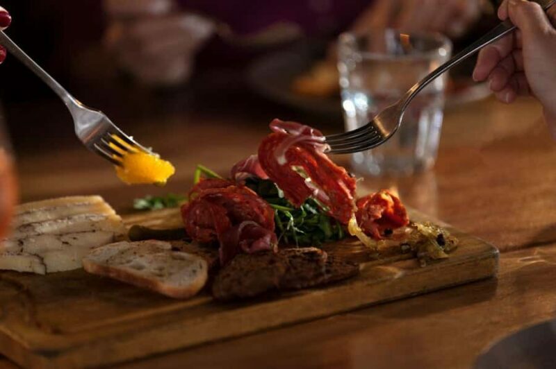 Darwin: 4-Course Dining Experience with Sparkling Wine - What to Expect: A Step-by-Step Overview