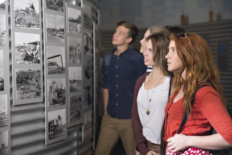 Darwin: City Sights and Jumping Crocodile Cruise - Discovering Aviation Museum