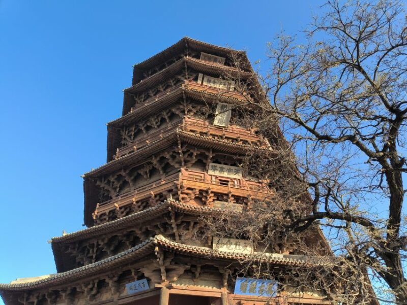 Datong: Private Day Tour to Hanging Temple & Yingxian Pagoda - Hanging Temple