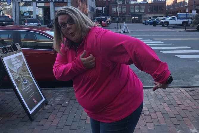 Davenport City Scavenger Hunt Excursion by Wacky Walks - Inclusions and What to Expect