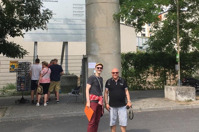 David Bowie in Berlin - 3-Hour Private Tour - Meeting and Pickup Details