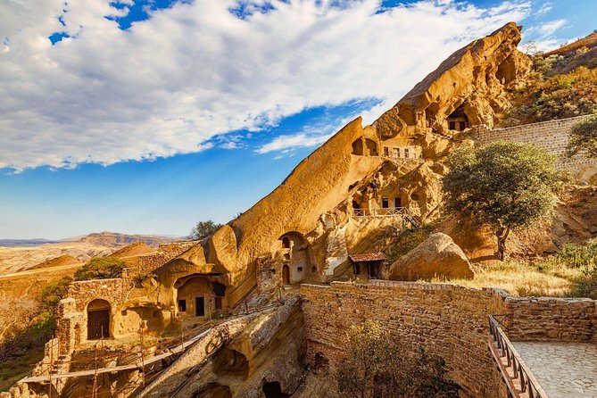 David Gareji Monastery and Rainbow Mountains Off-Road Adventure - Exploring Natlismtsemeli Monastery