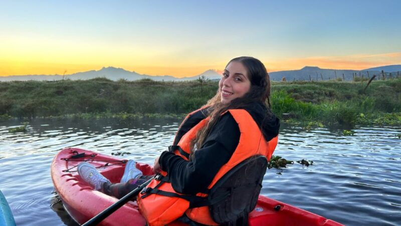 Dawn in Xochimilco by Kayak - Key Points