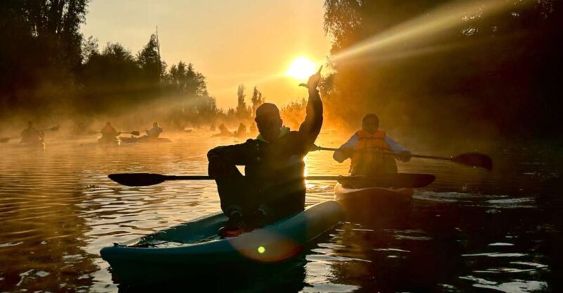 Dawn in Xochimilco by Kayak - Itinerary and Experience
