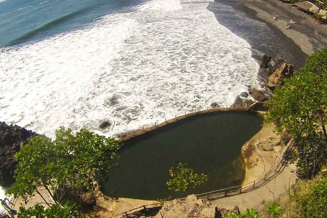 Day at the Beach at La Libertad - Tour Overview