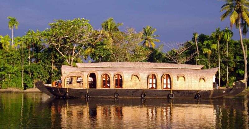Day Cruise in Alleppey - Highlights of the Cruise