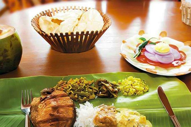 Day Cruise With South Indian Lunch on the Kerala Backwaters & Private Transfer - Frequently Asked Questions