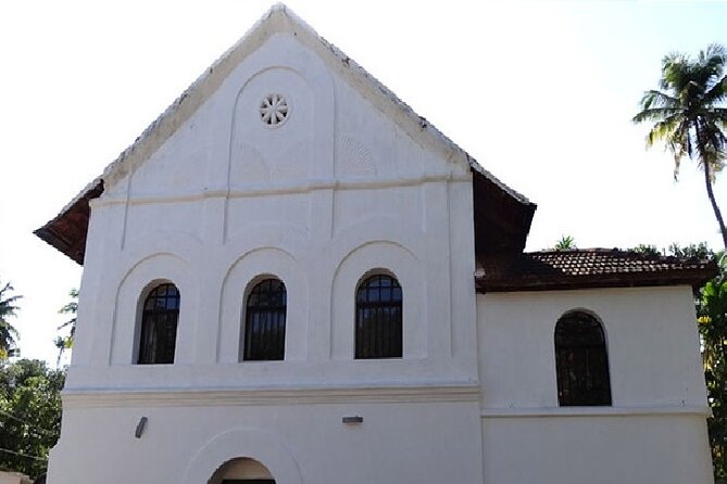 Day Excursion to the Secrets of Muziris From Cochin With Lunch - Meeting and Pickup Details