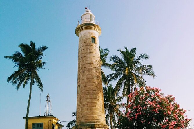 Day Excursions to Galle Fort & Bentota From Negombo - Dress Code and Temple Visits
