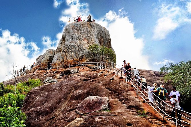 Day Excursions To UNESCO City ANURADHAPURA From Colombo - Discovering Sri Mahabodi and Mihintale