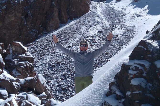 Day Hiking to Bogdanovich Glacier - Key Points