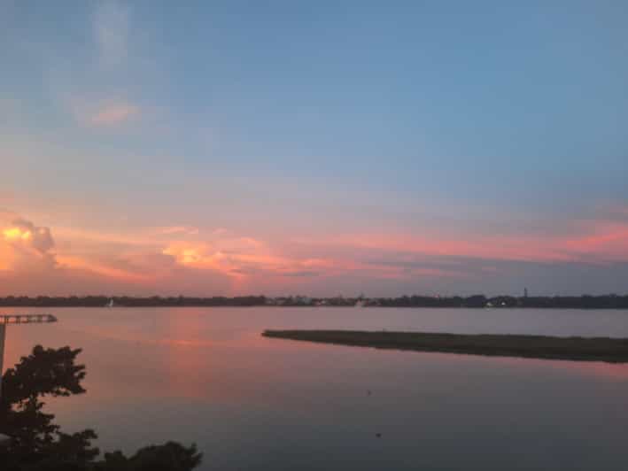 Day Out Beside the River Ganges in Bungalow and Boat Ride - Experience Highlights