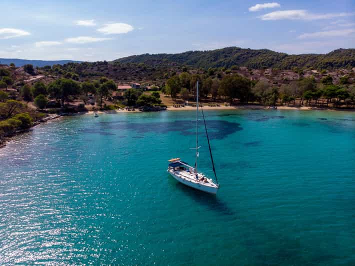 Day Sailing Cruise - Onboard Activities