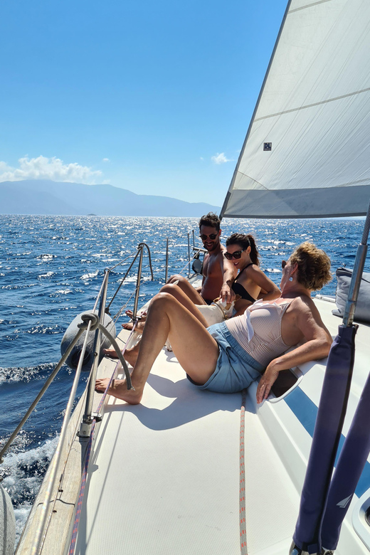 Day Sailing Trips - Key Points