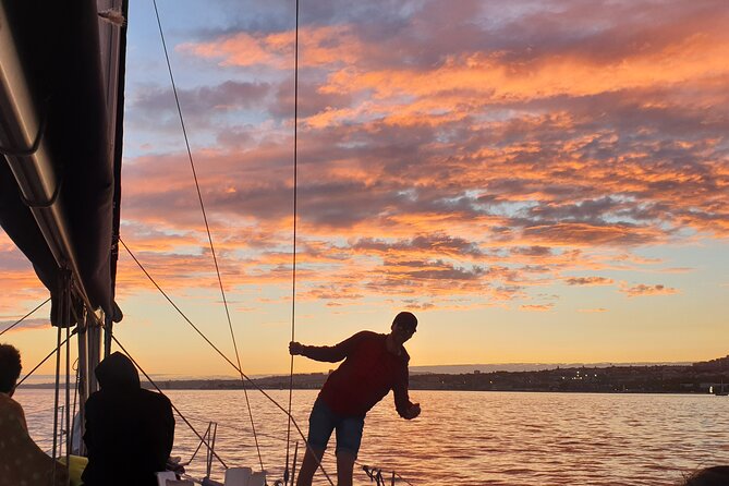 Day Time / Sunset Boat Tour in Lisbon With Portuguese Wine - Highlights and Experiences