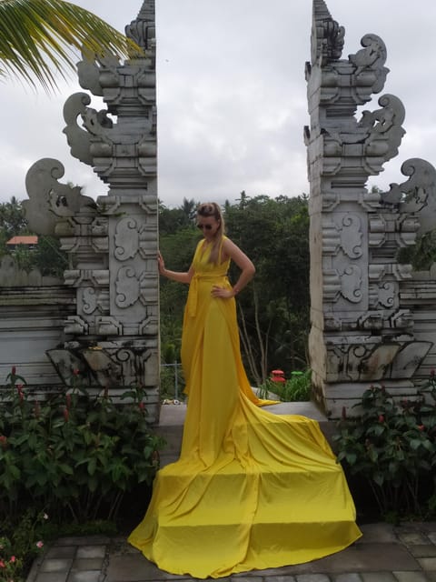 Day Tour Art Village and Waterfalls - Itinerary Highlights