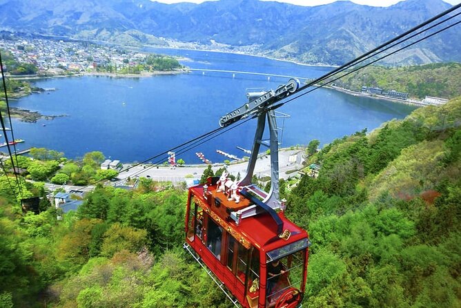 Day Tour at Mt. Fuji, Kawaguchi Lake and Oshino Hakkai in Tokyo - Exploring Mount Fuji and Kawaguchi Lake