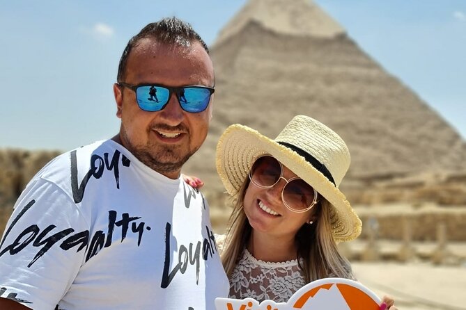 Day Tour at The Pyramids & Sphinx of Giza - Visiting the Sphinx