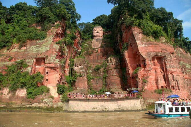 Day tour Chengdu Panda Base Leshan Giant Buddha with local Lunch - Introduction: The Tour Experience in a Nutshell