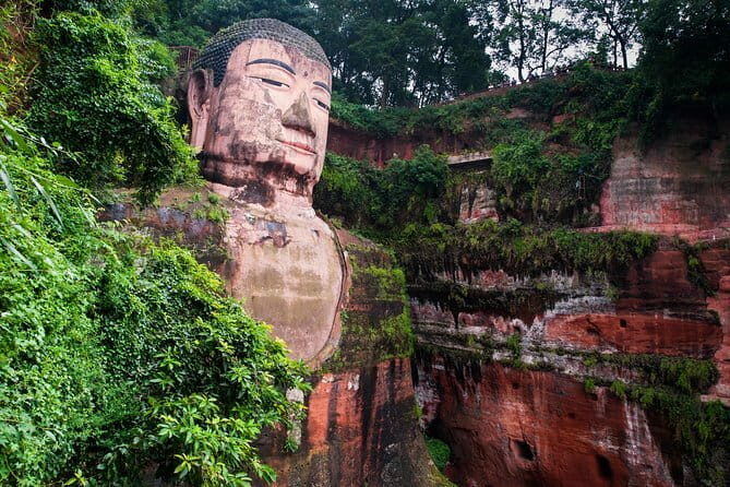 Day tour Chengdu Panda Base Leshan Giant Buddha with local Lunch - Final Thoughts