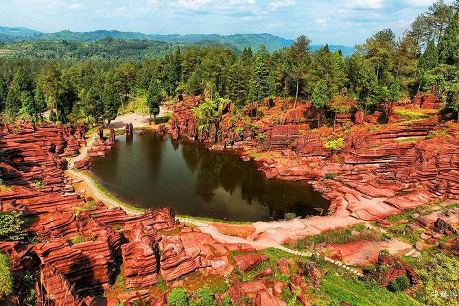 Day Tour for Furong Ancient Town and Red Stone Forest National Geological Park - Good To Know