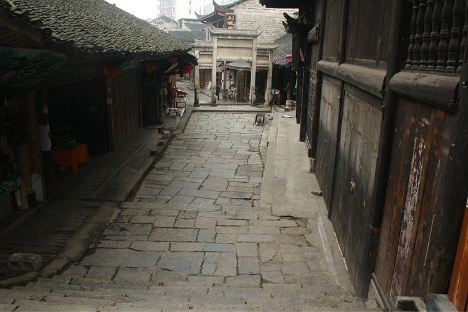 Day Tour for Furong Ancient Town and Red Stone Forest National Geological Park - Summary of Tour Experience
