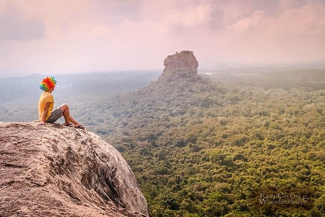 Day Tour From Colombo to Sigiriya, Dambulla & Polonnaruwa. - Meeting and Pickup