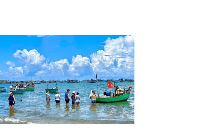 Day Tour From HCM - Discover Mui Ne With Sand Dune Sunset - Return Journey to Ho Chi Minh City