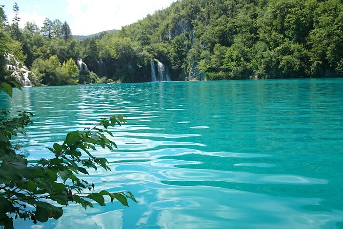 Day Tour From Zadar to Plitvice Lakes - Booking Details